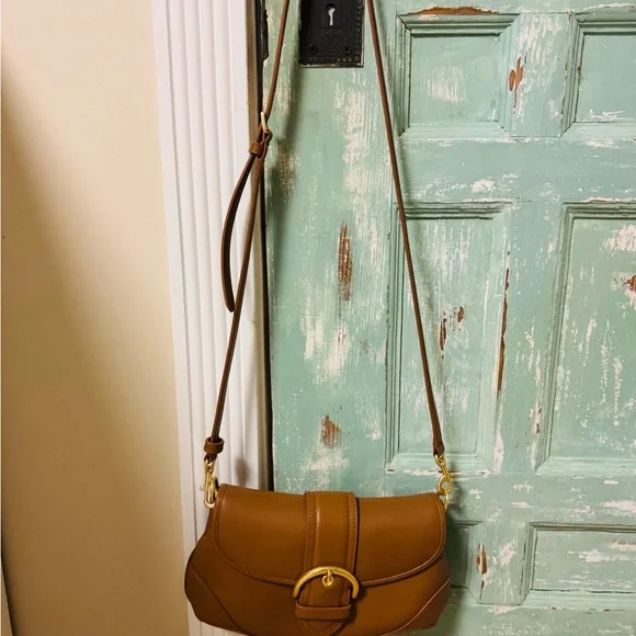 Cognac Leather Crossbody Purse with Gold Accents - Picture 5 of 5